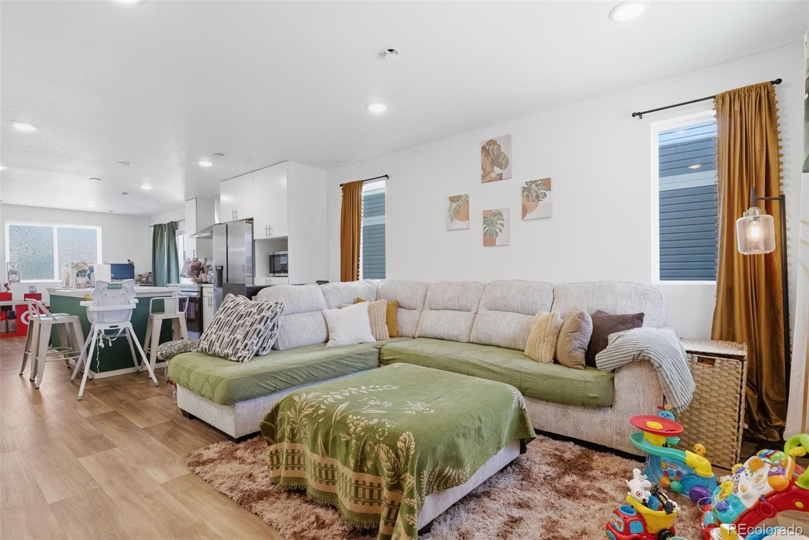 Real Estate Photo