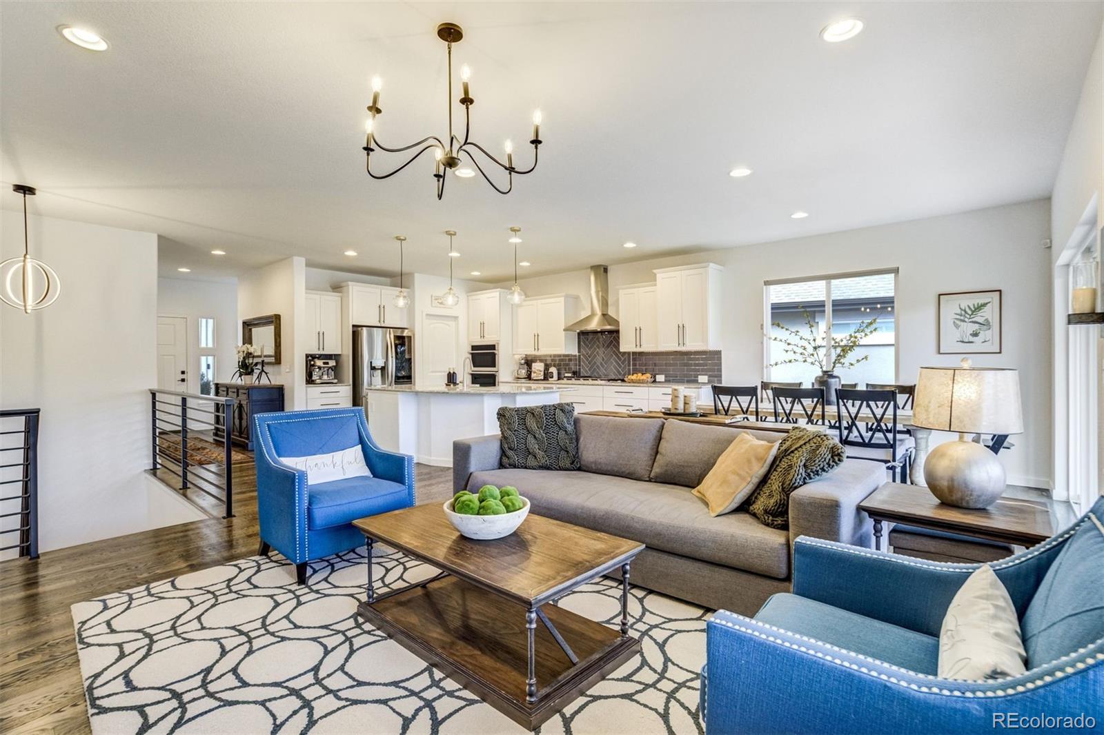 Real Estate Photo