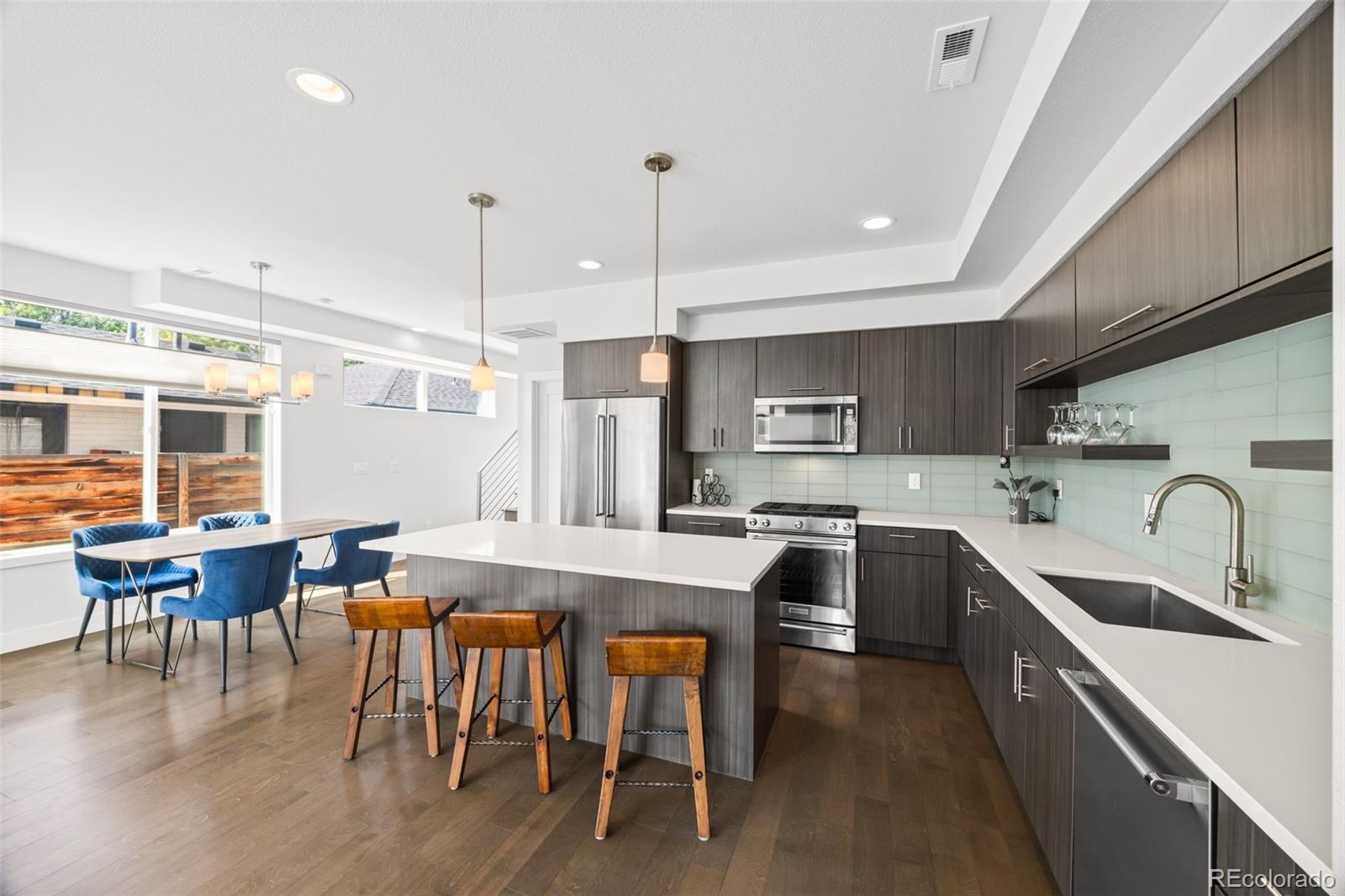 Real Estate Photo