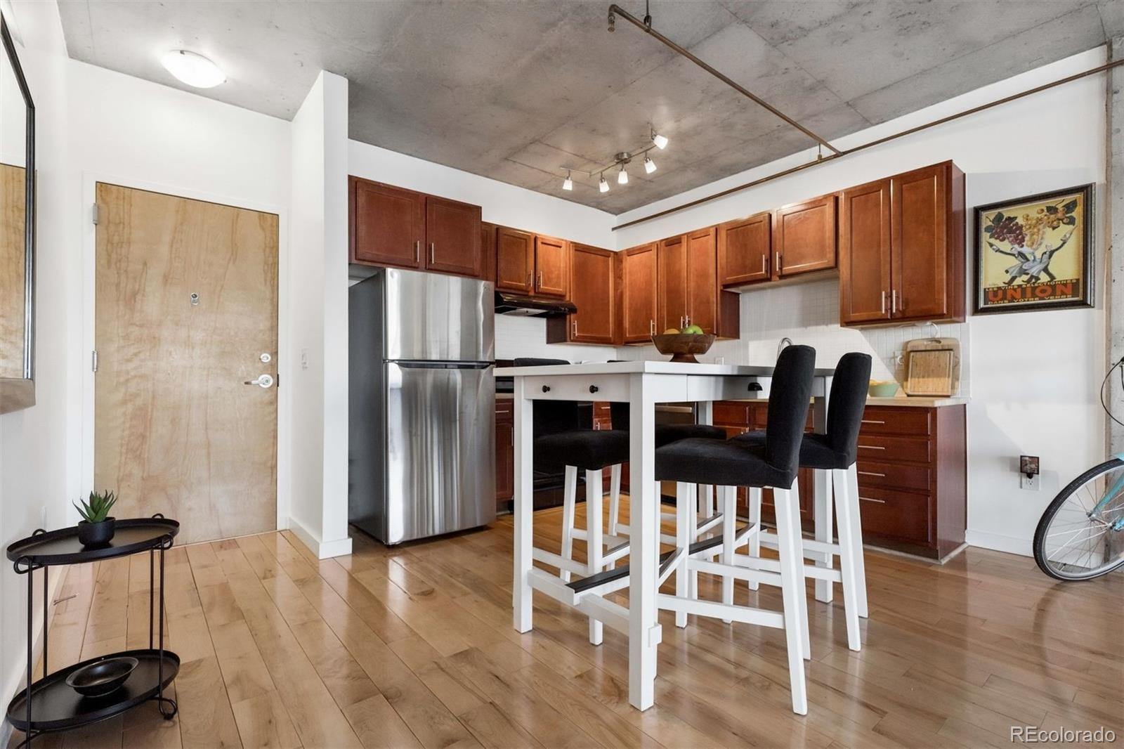 Real Estate Photo