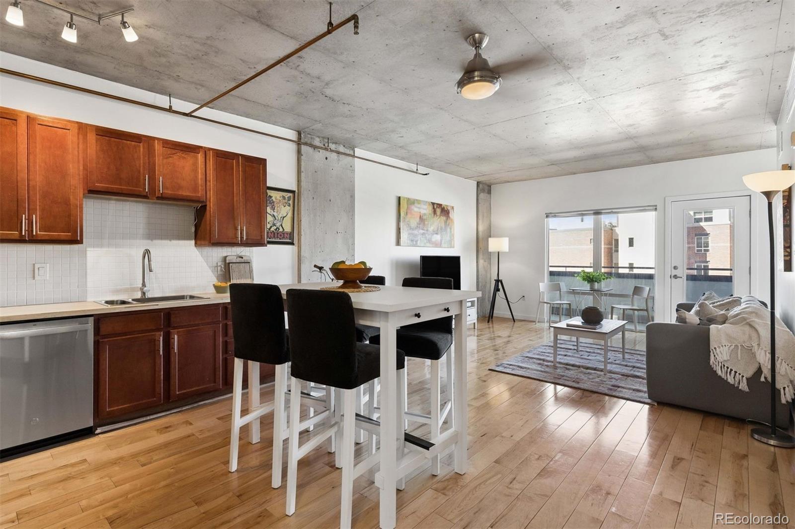Real Estate Photo