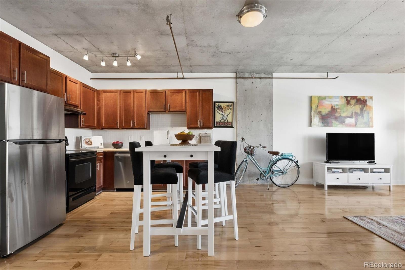 Real Estate Photo