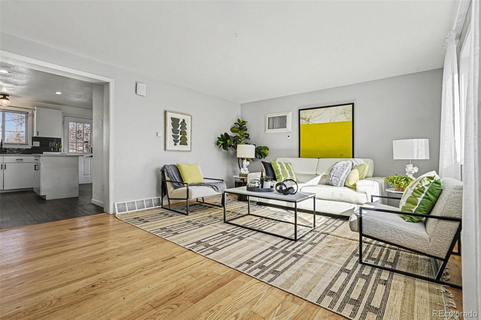 Real Estate Photo
