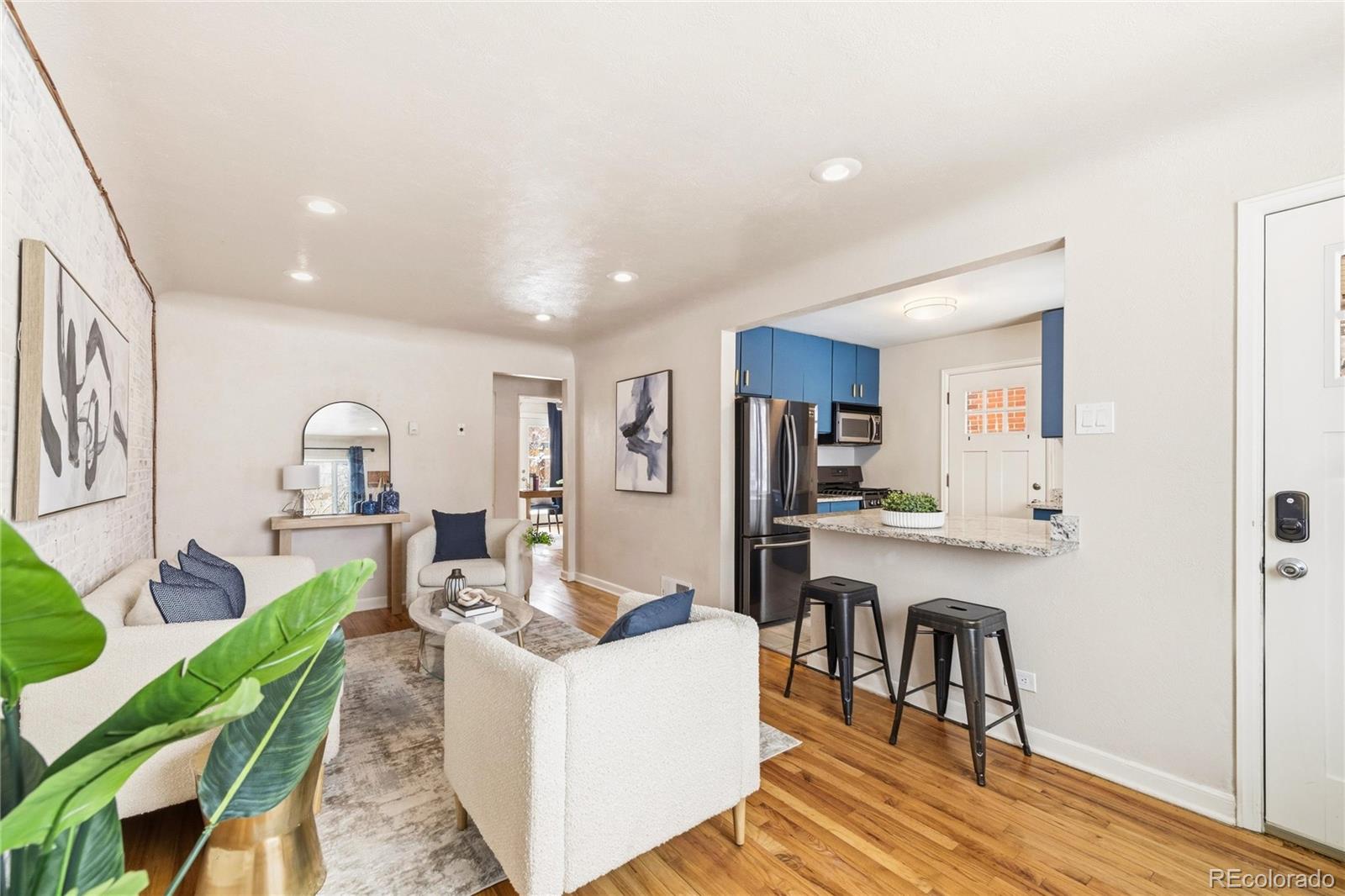 Real Estate Photo