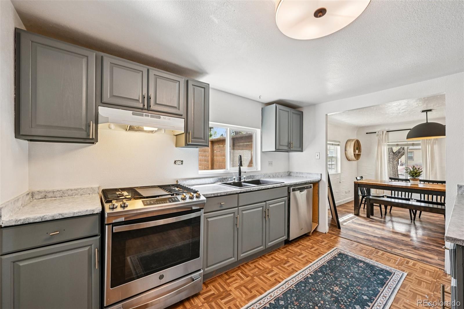 Real Estate Photo