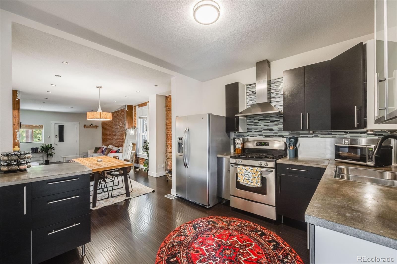 Real Estate Photo