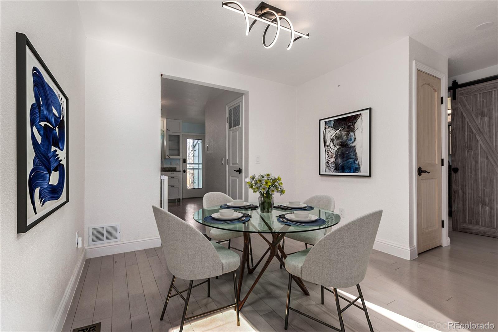 Real Estate Photo