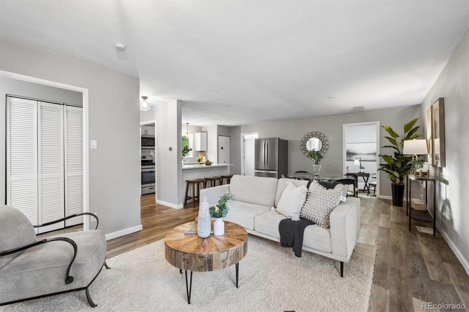 Real Estate Photo