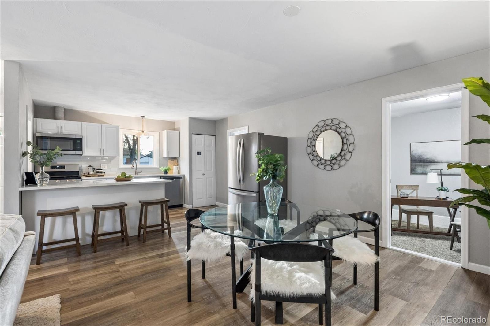 Real Estate Photo