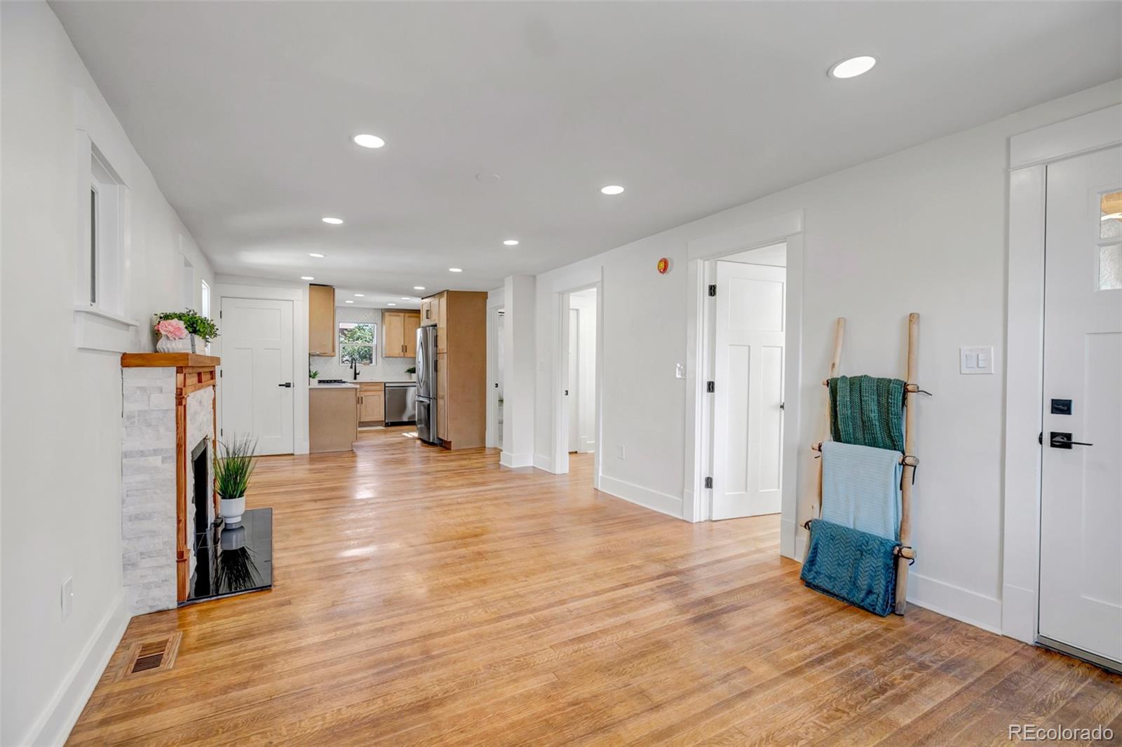 Real Estate Photo