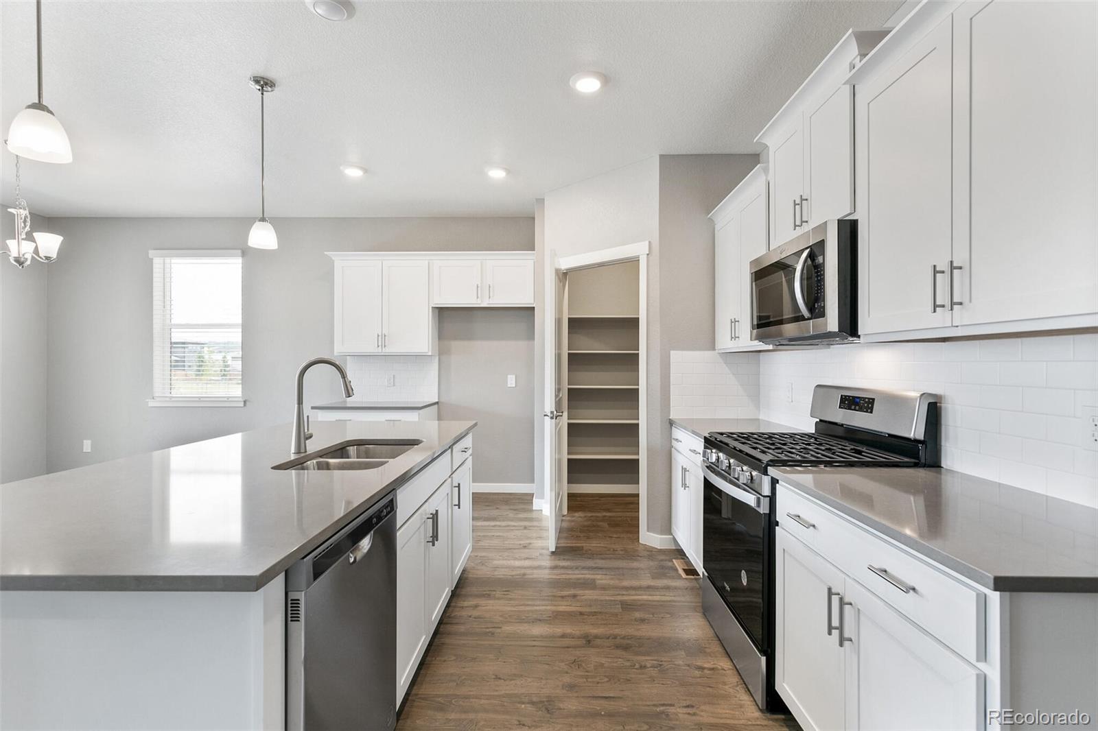 Real Estate Photo