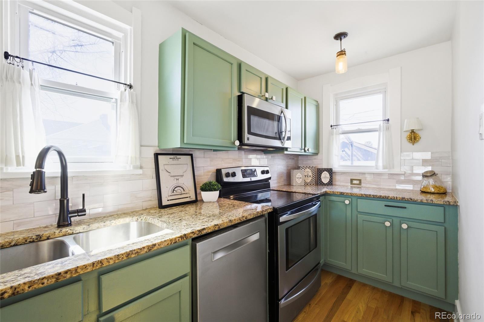 Real Estate Photo
