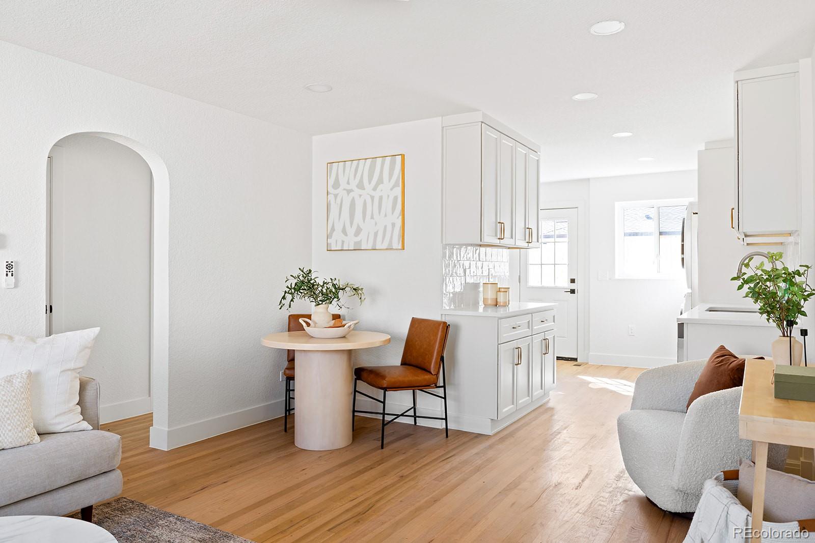 Real Estate Photo