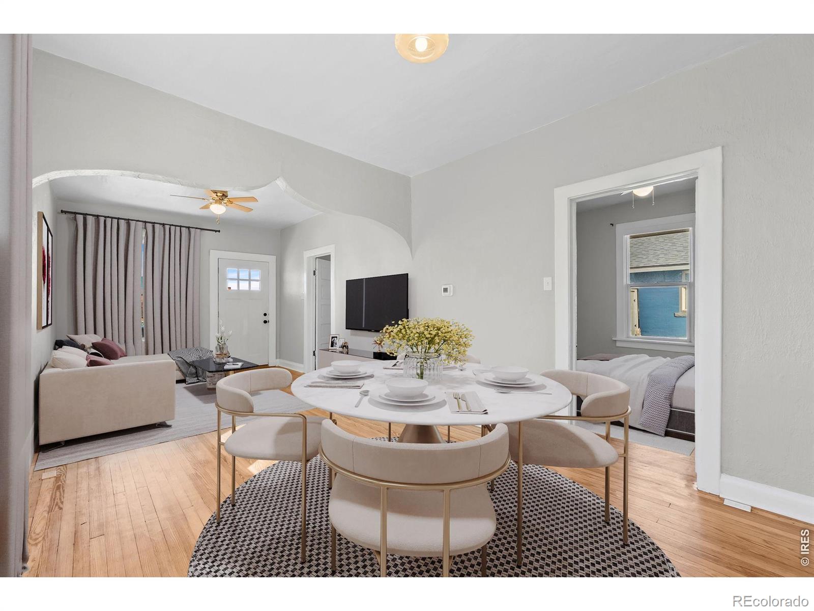 Real Estate Photo