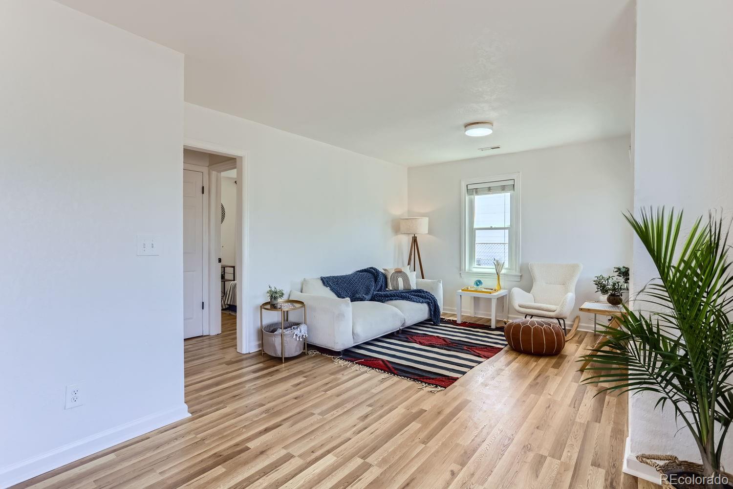 Real Estate Photo
