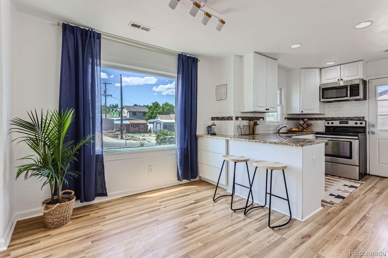 Real Estate Photo