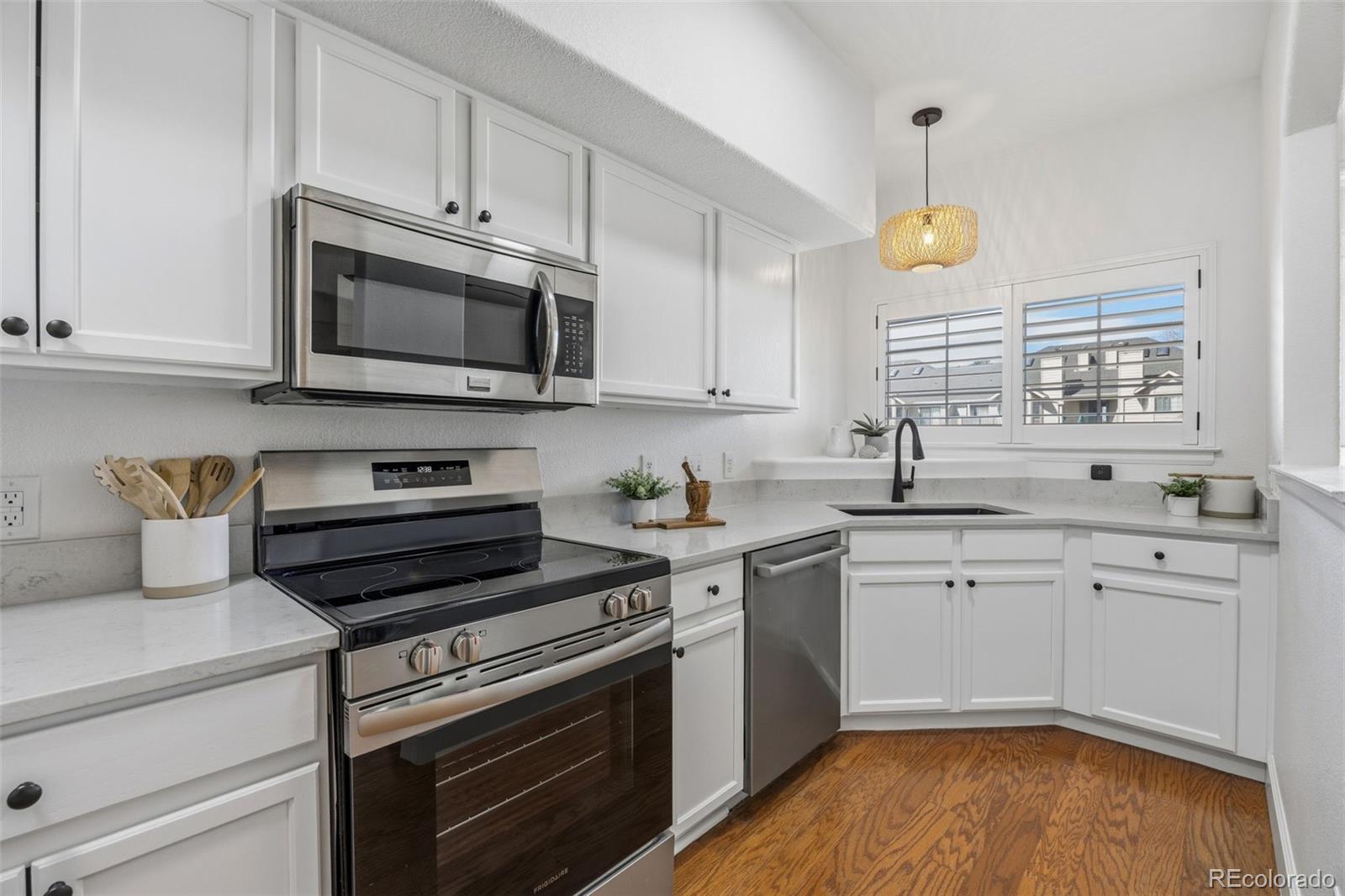 Real Estate Photo