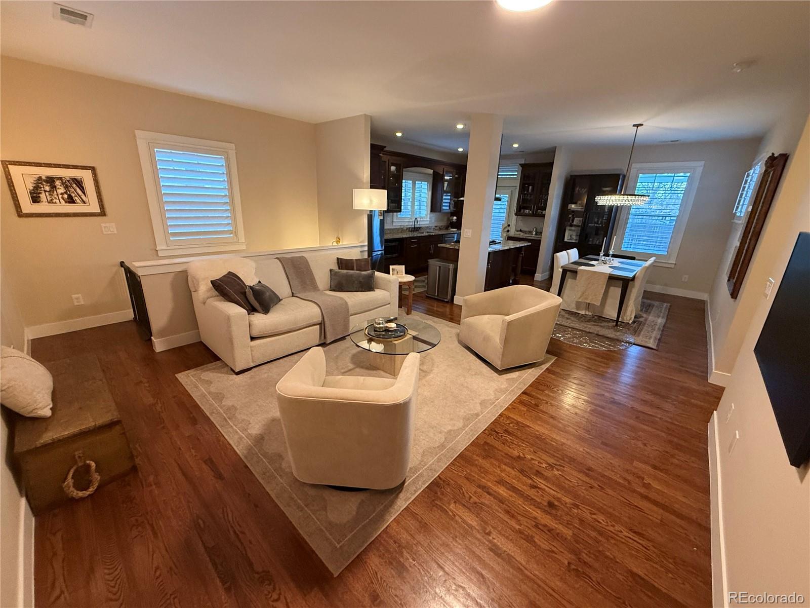 Real Estate Photo