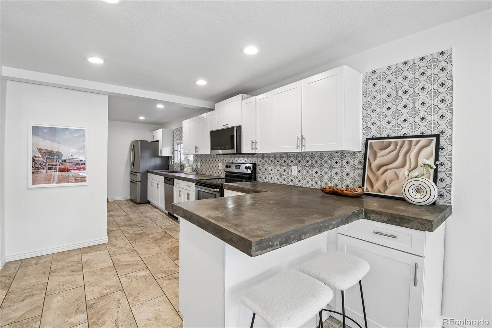 Real Estate Photo