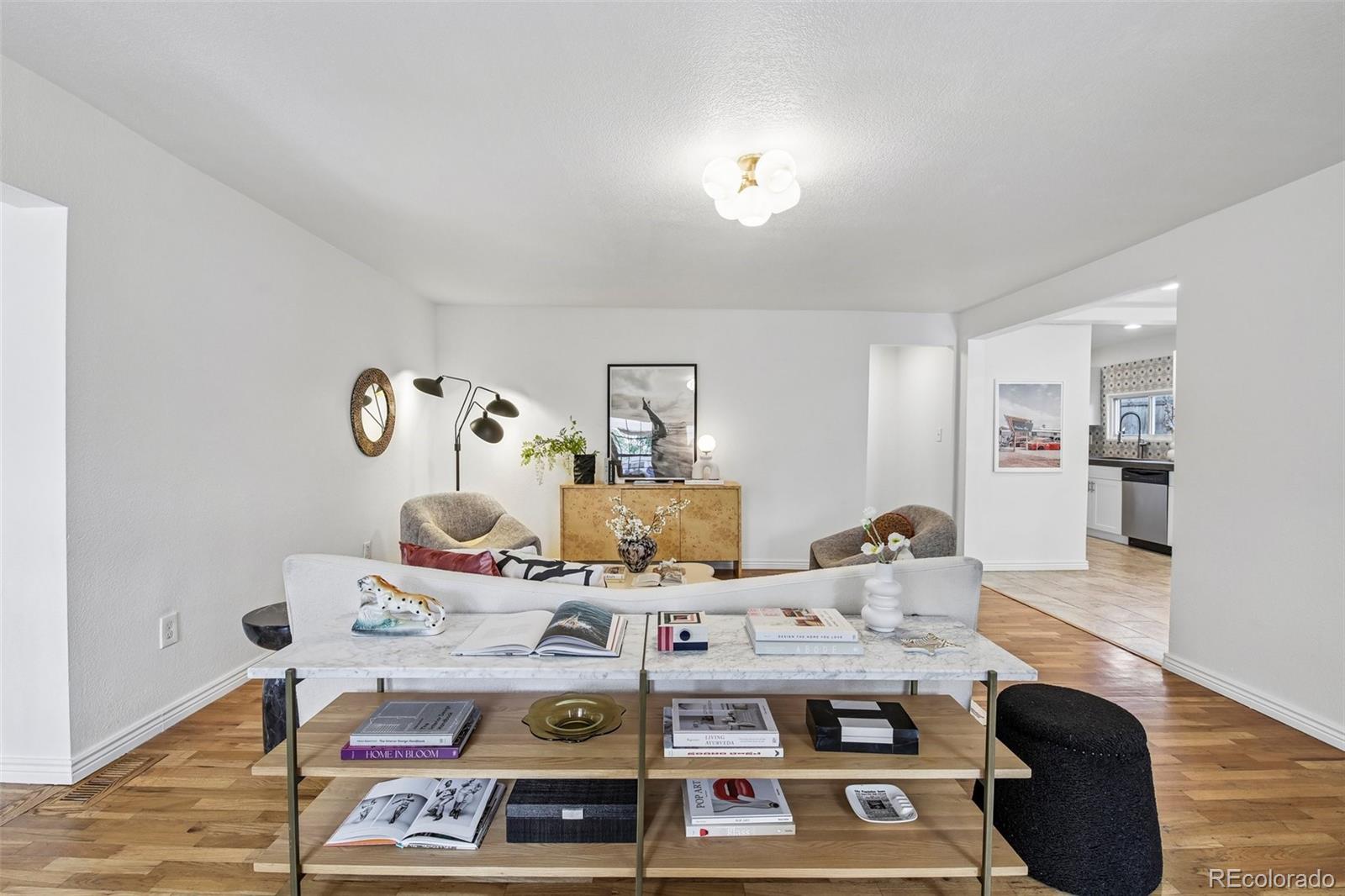 Real Estate Photo