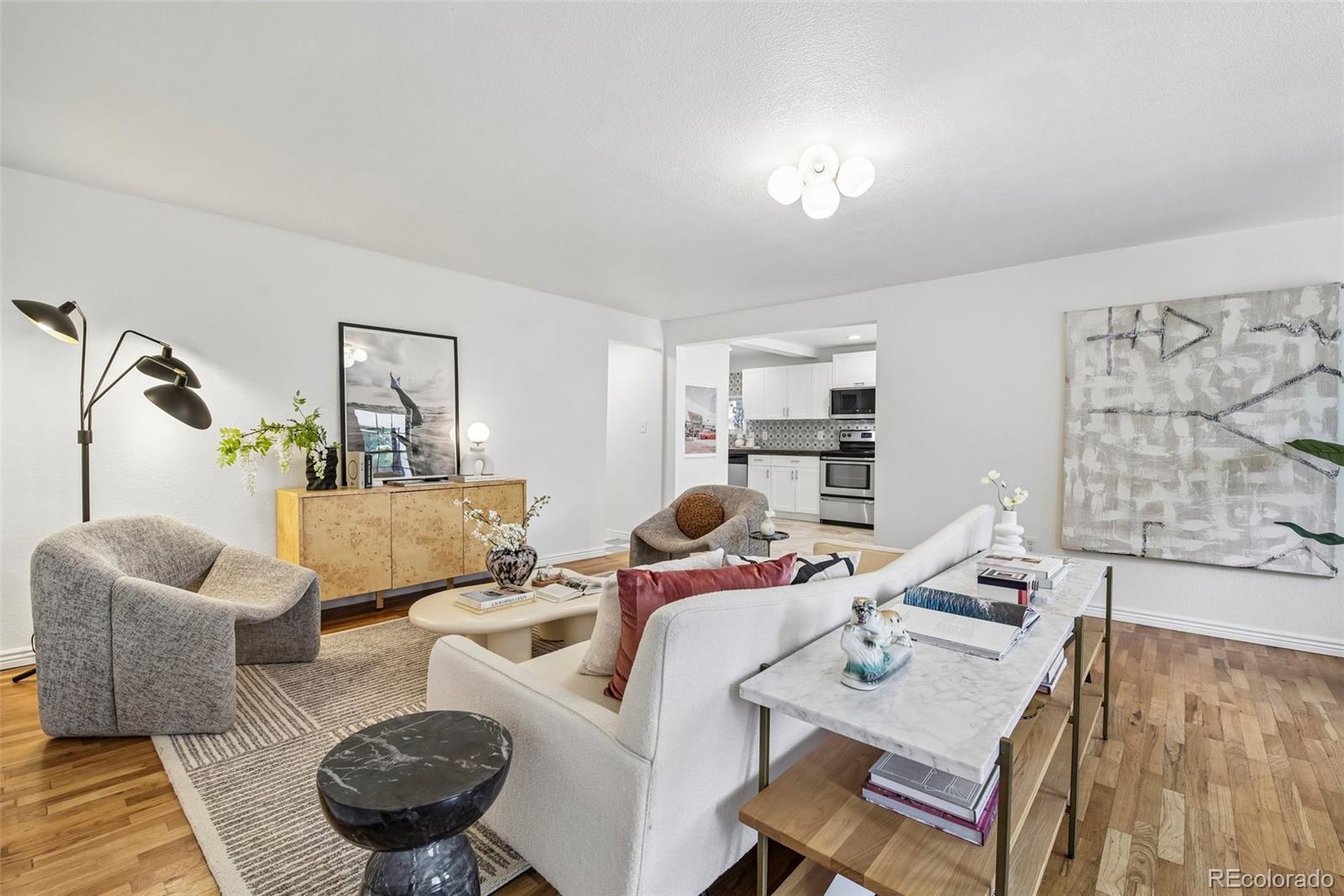 Real Estate Photo