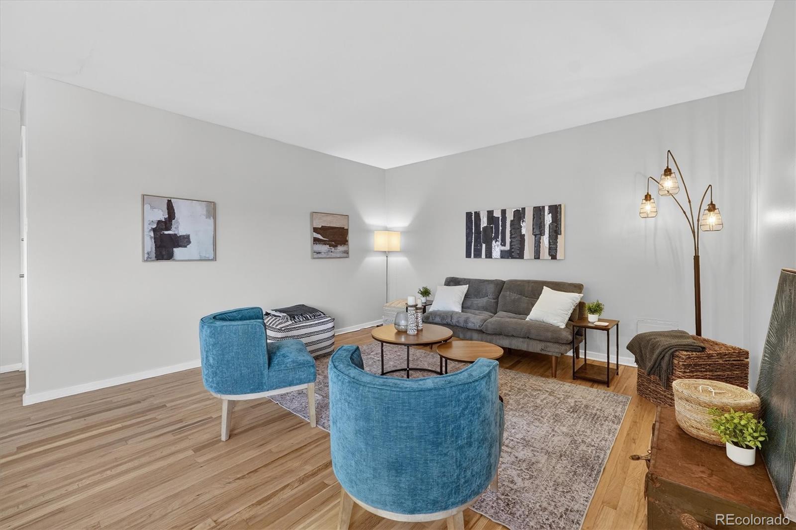 Real Estate Photo