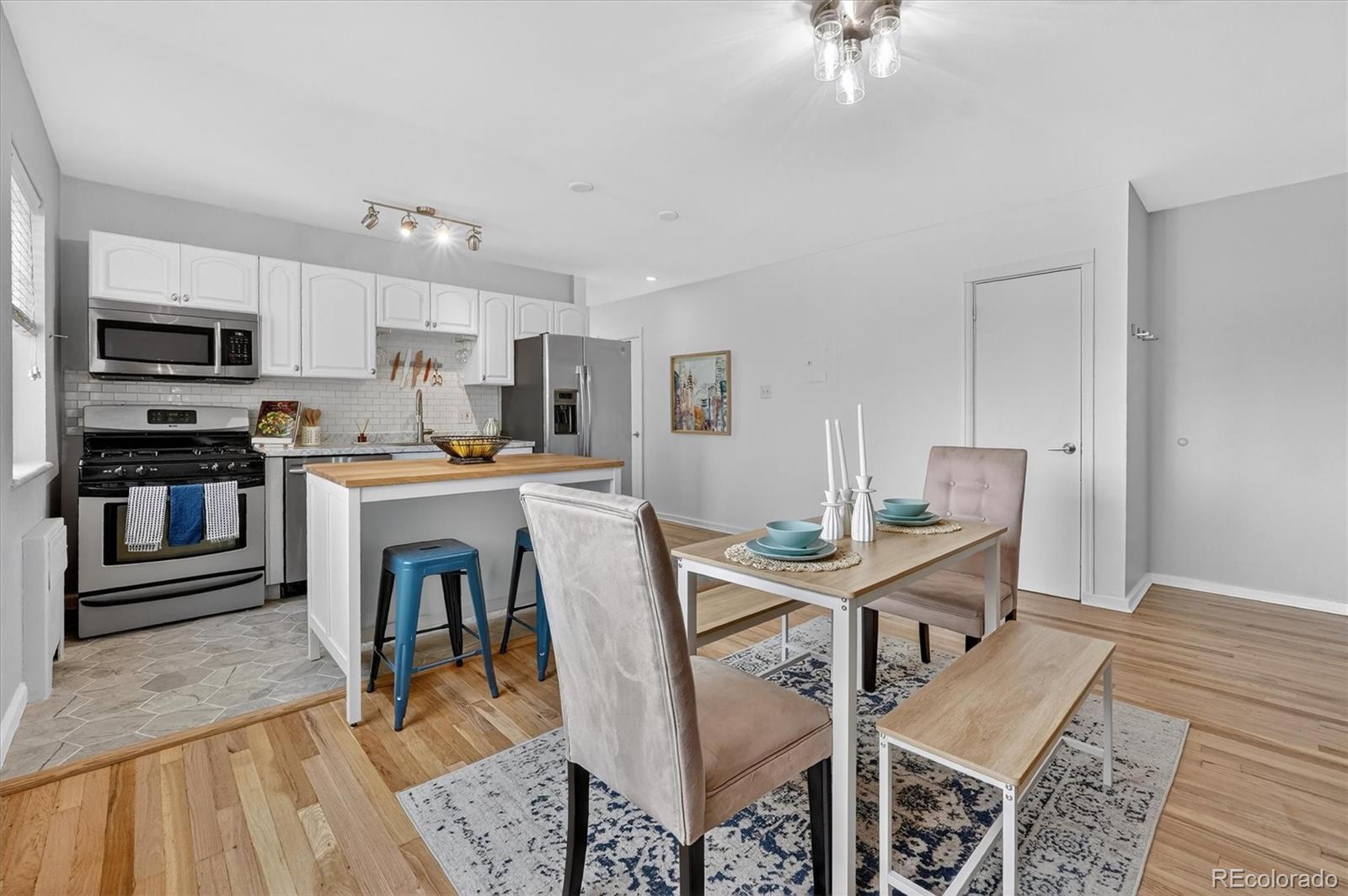Real Estate Photo
