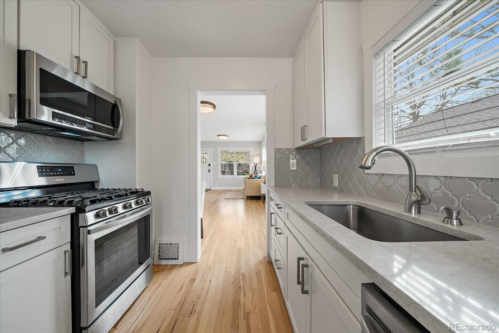 Real Estate Photo