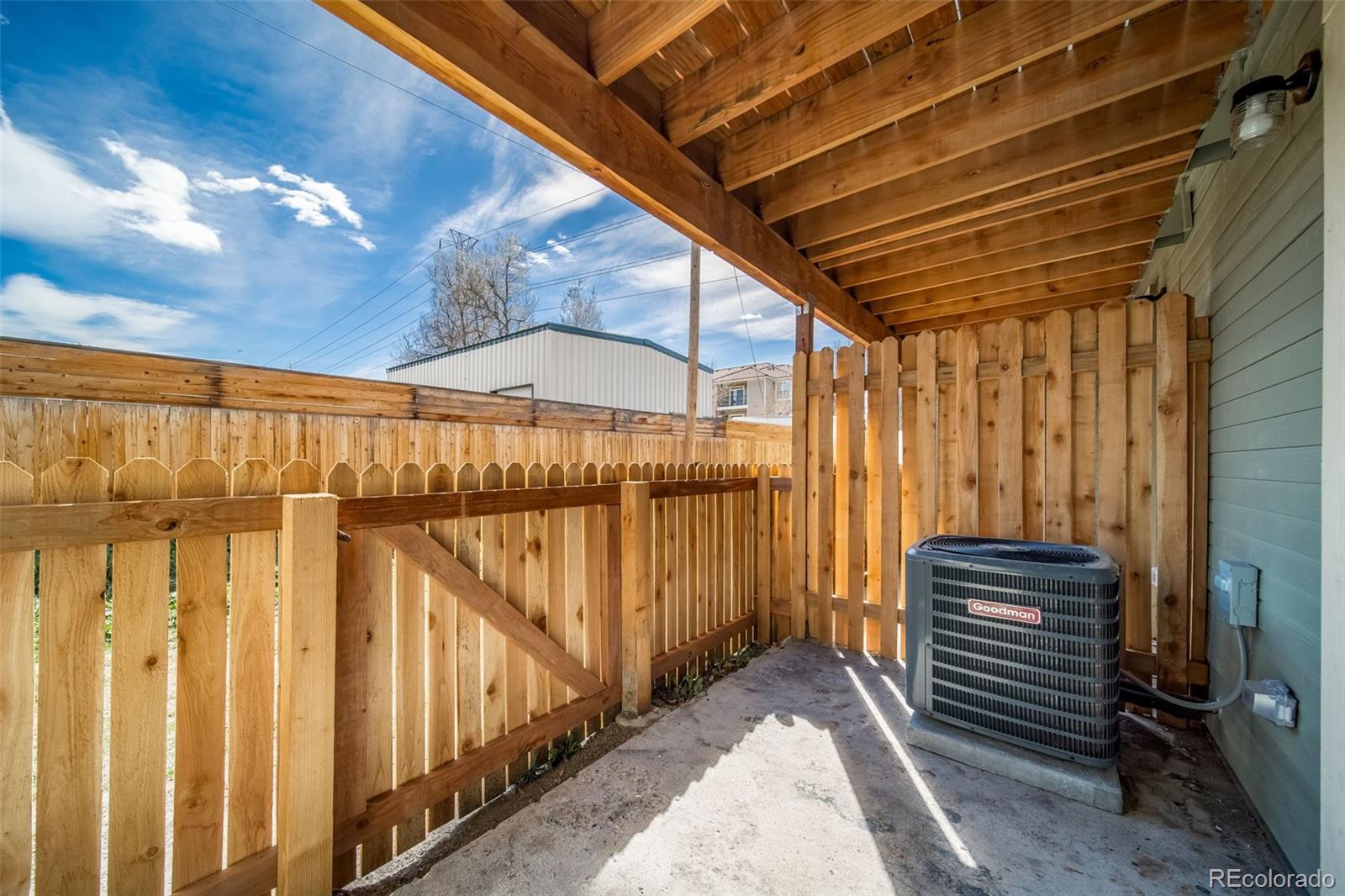 Real Estate Photo