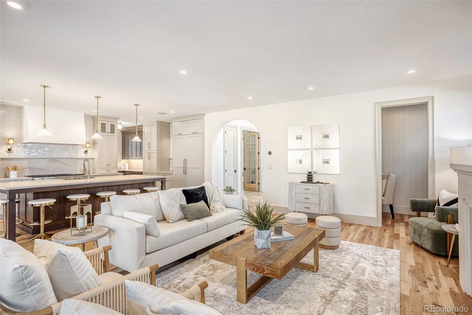 Real Estate Photo