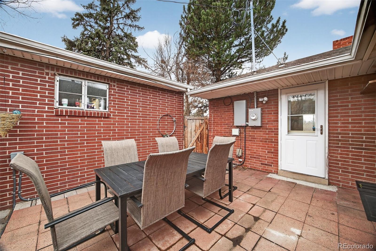 Real Estate Photo
