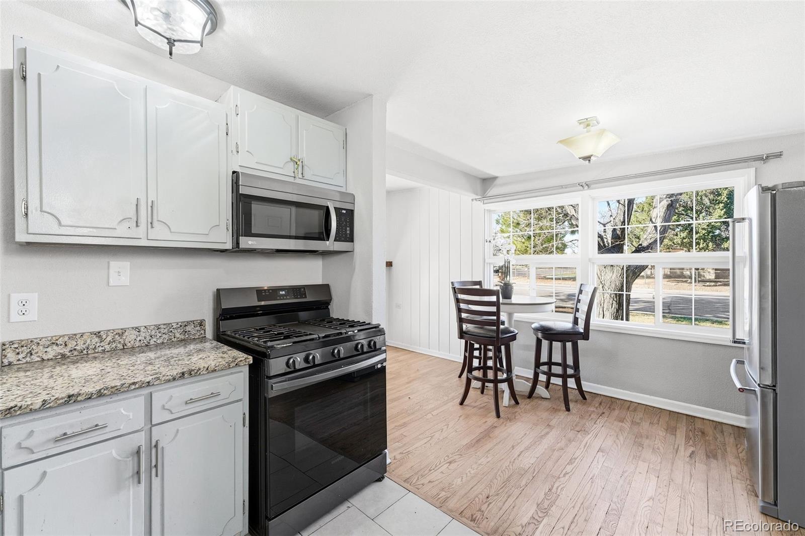 Real Estate Photo