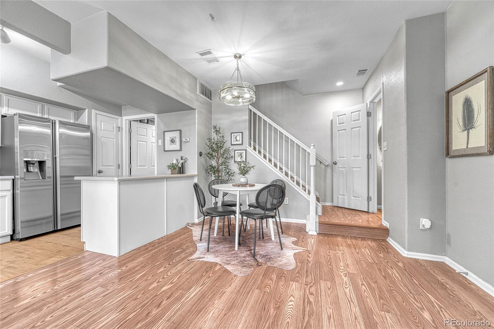 Real Estate Photo