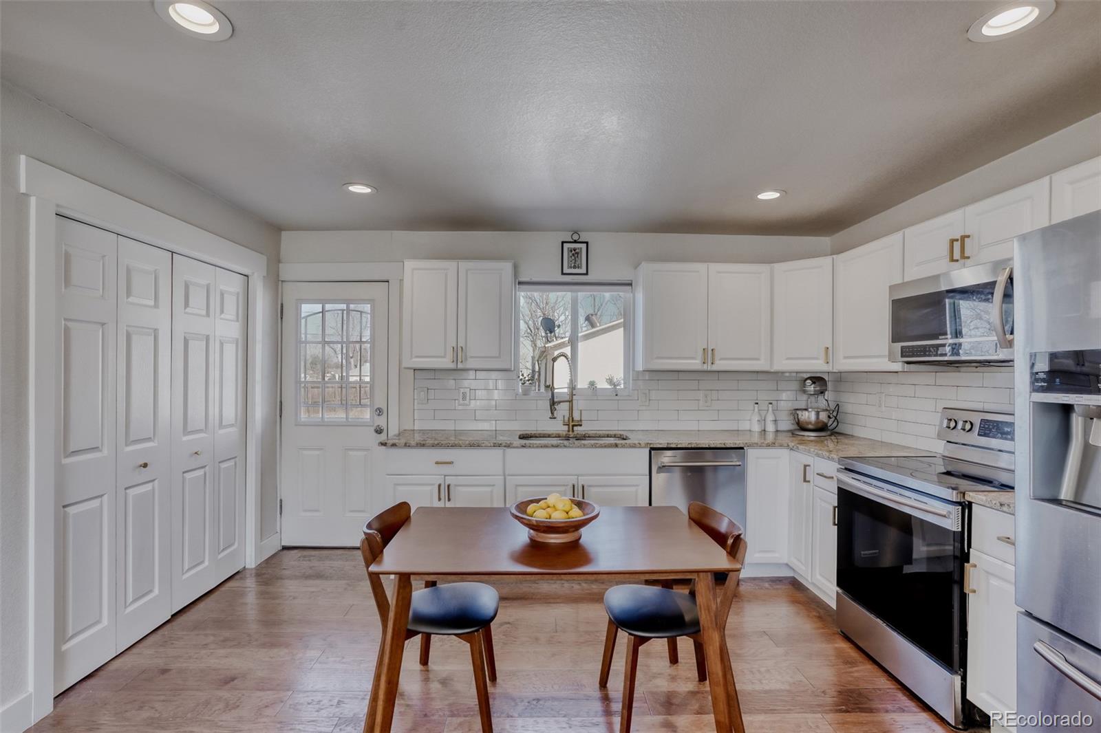 Real Estate Photo