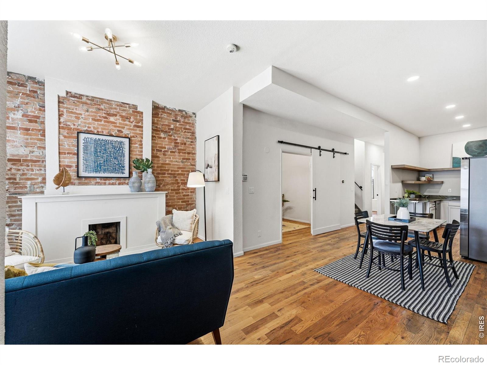 Real Estate Photo
