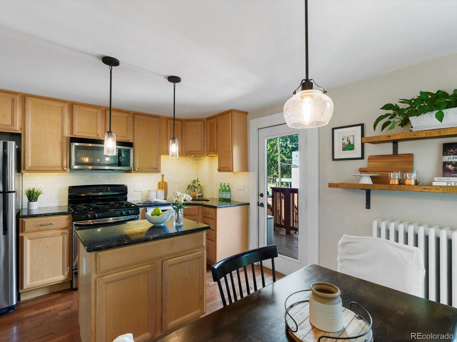 Real Estate Photo