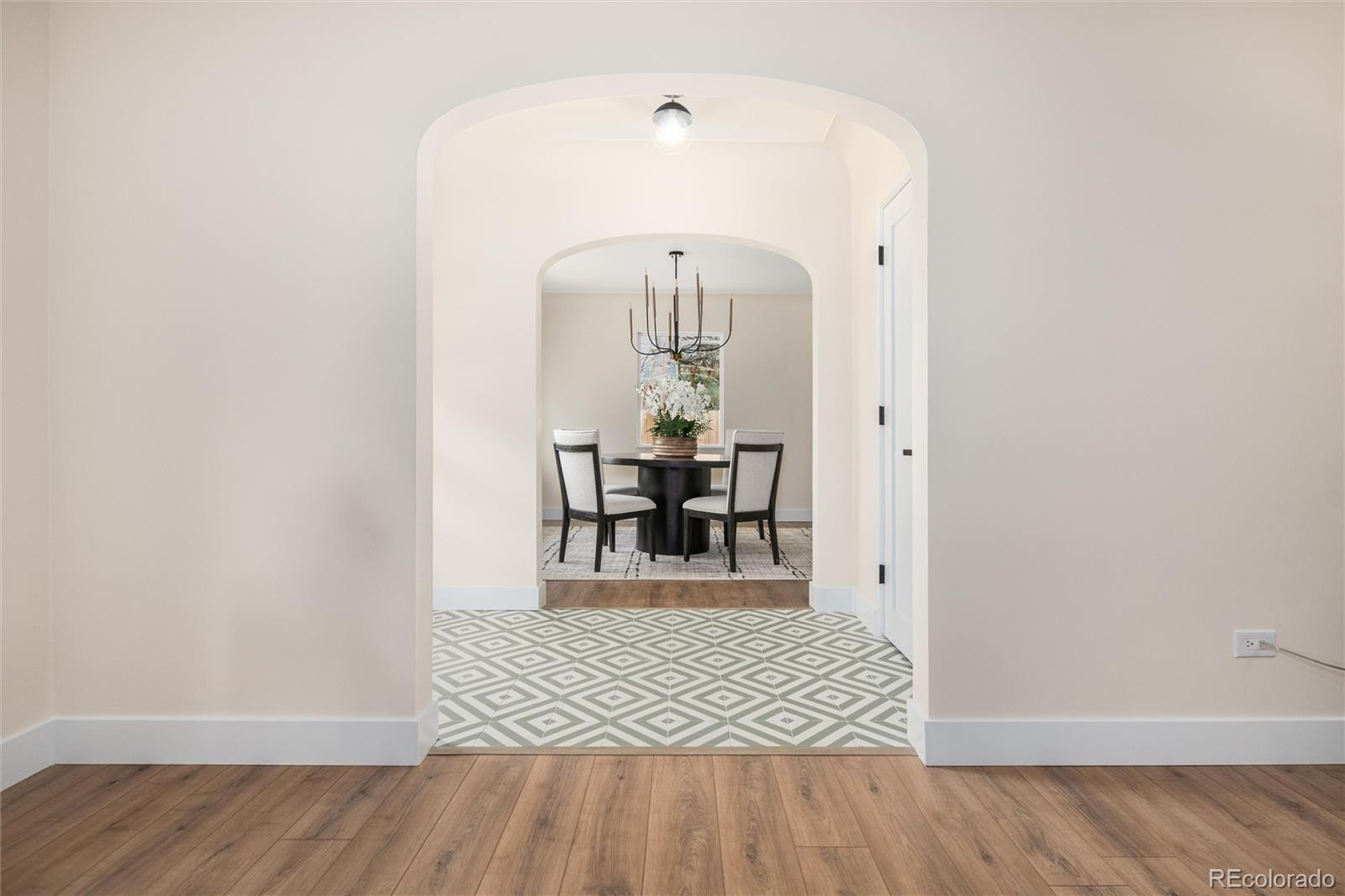 Real Estate Photo