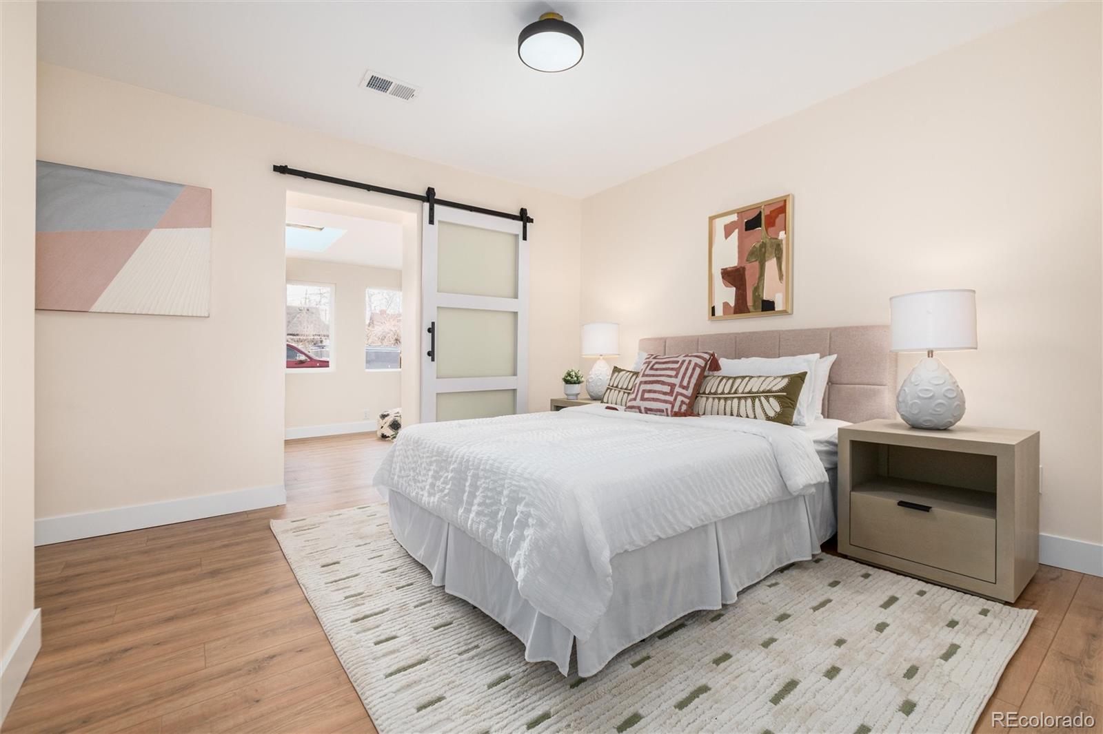 Real Estate Photo