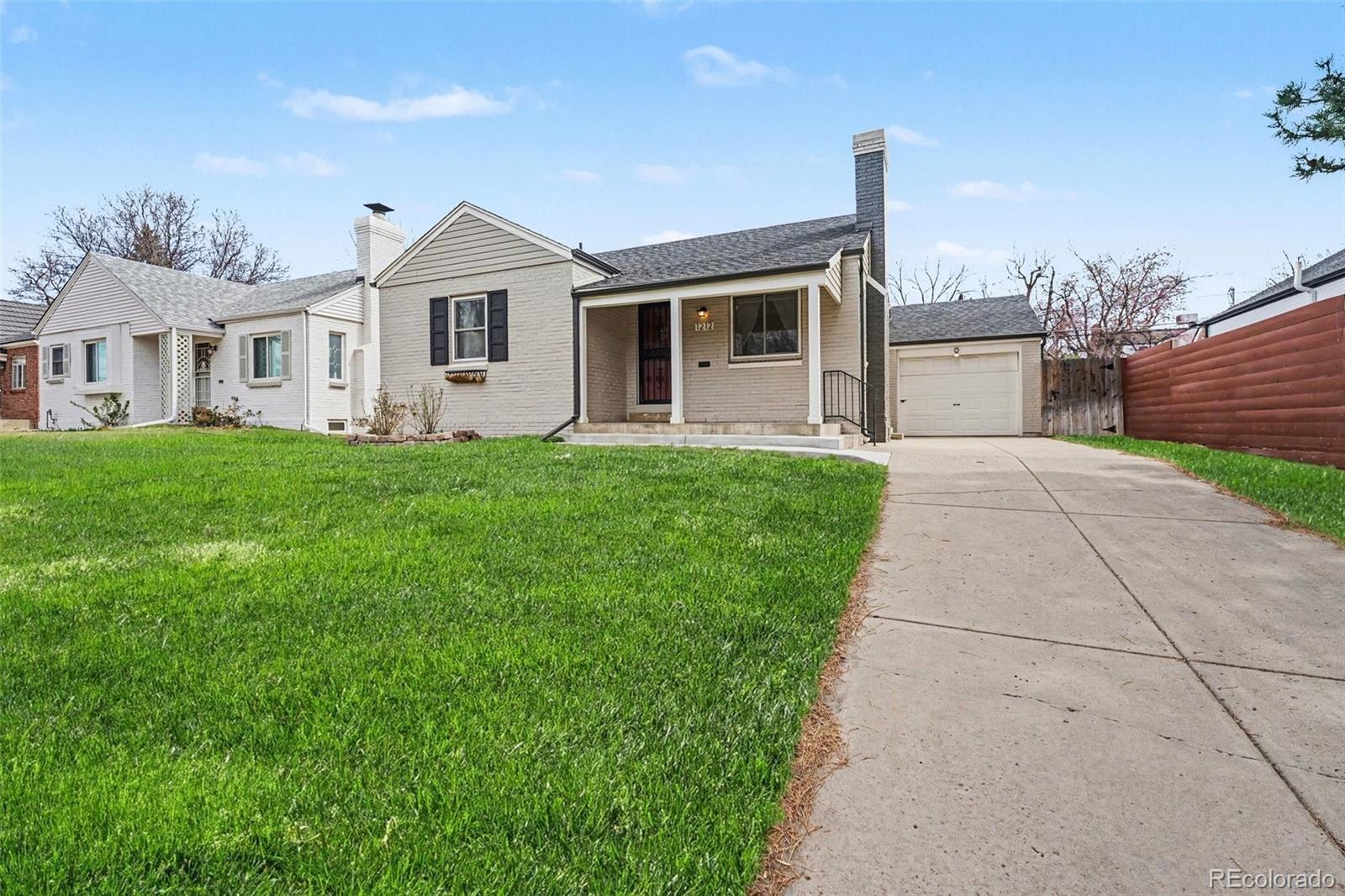 Real Estate Photo