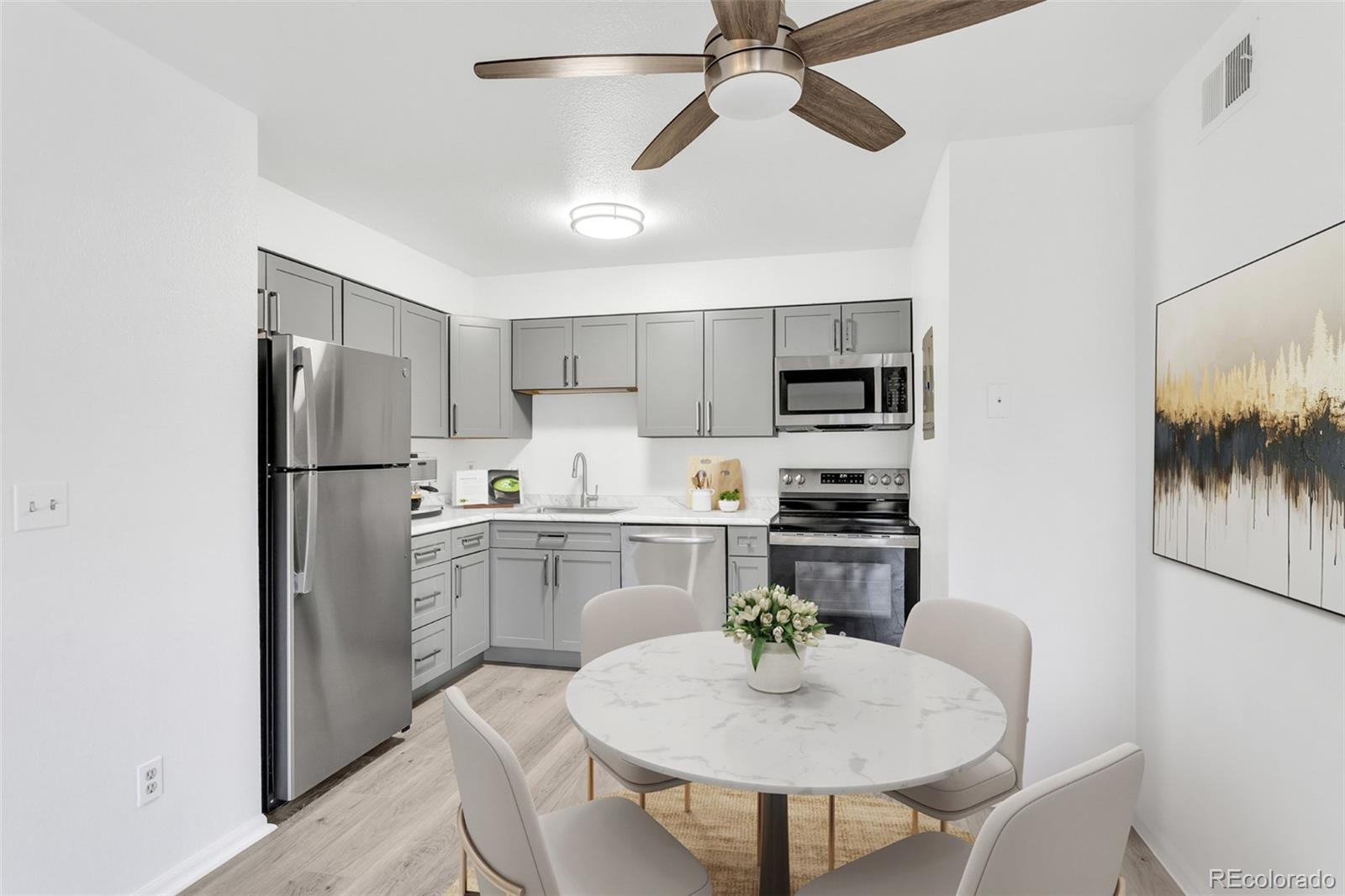 Real Estate Photo