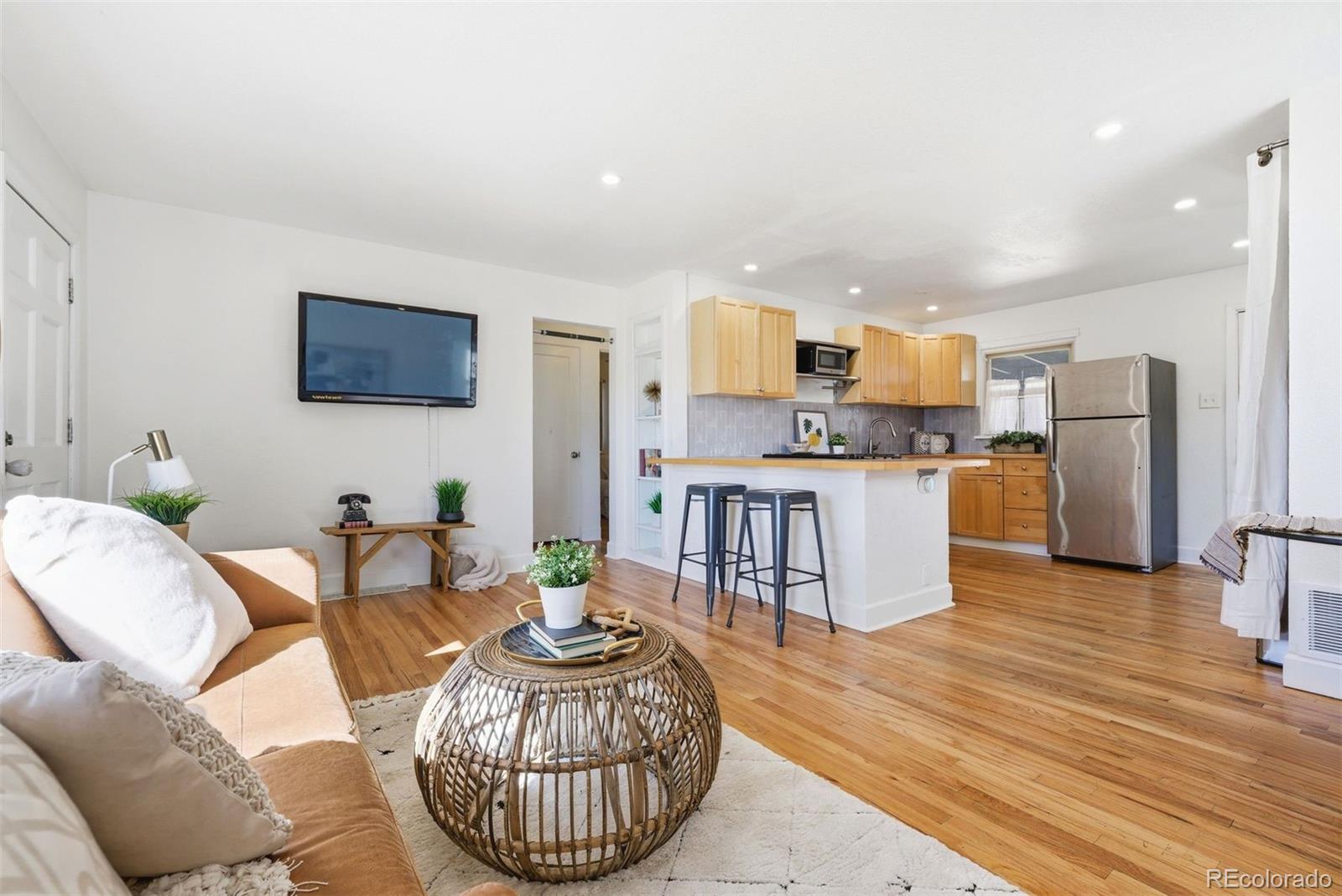 Real Estate Photo