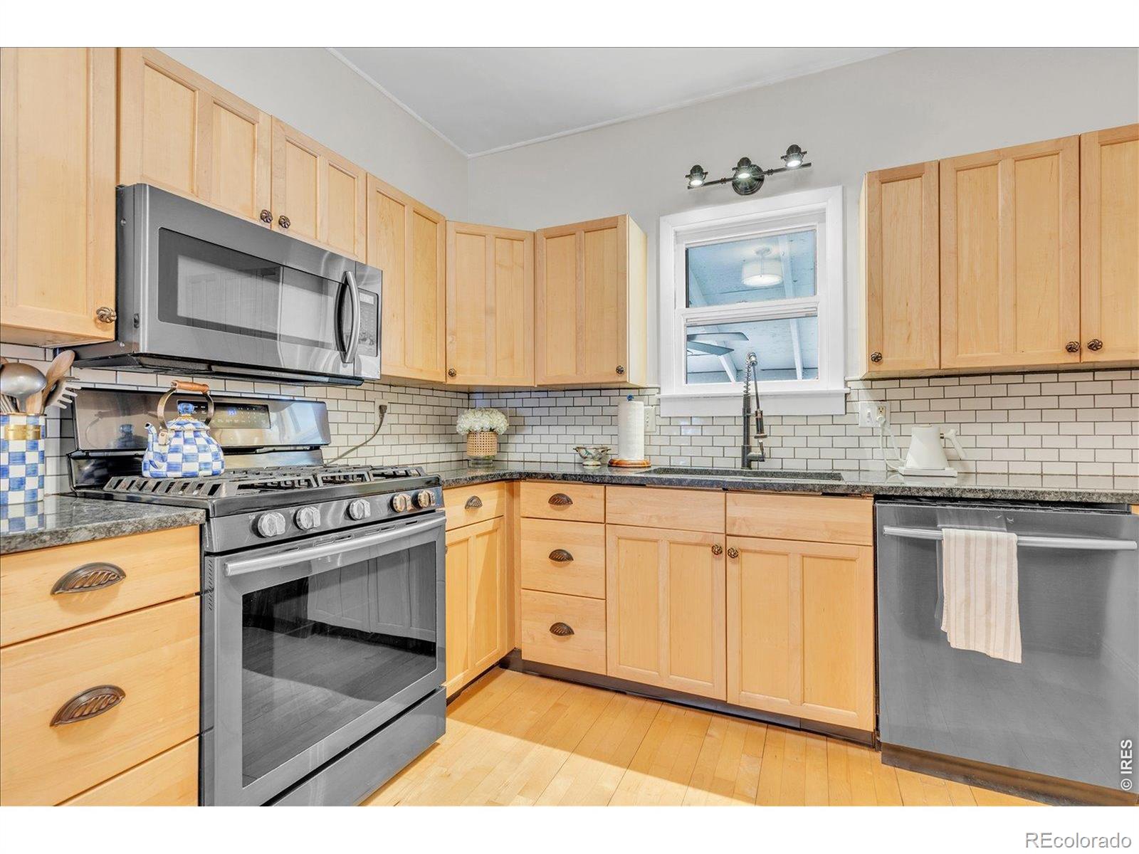 Real Estate Photo