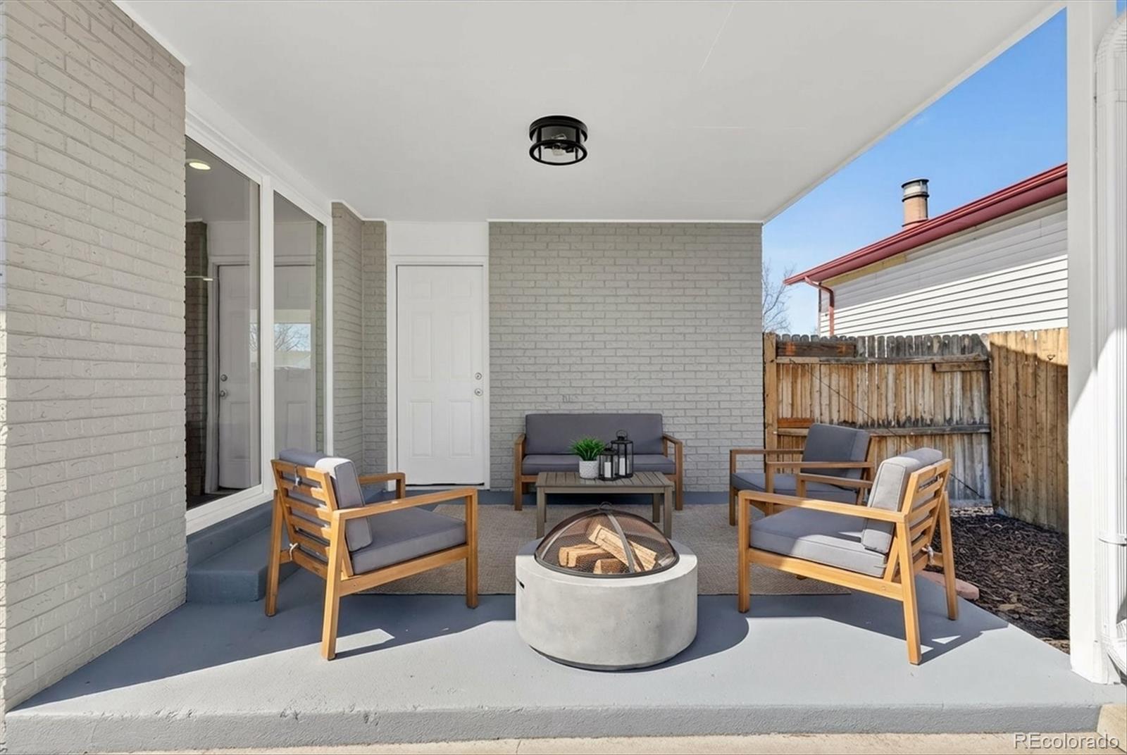 Real Estate Photo