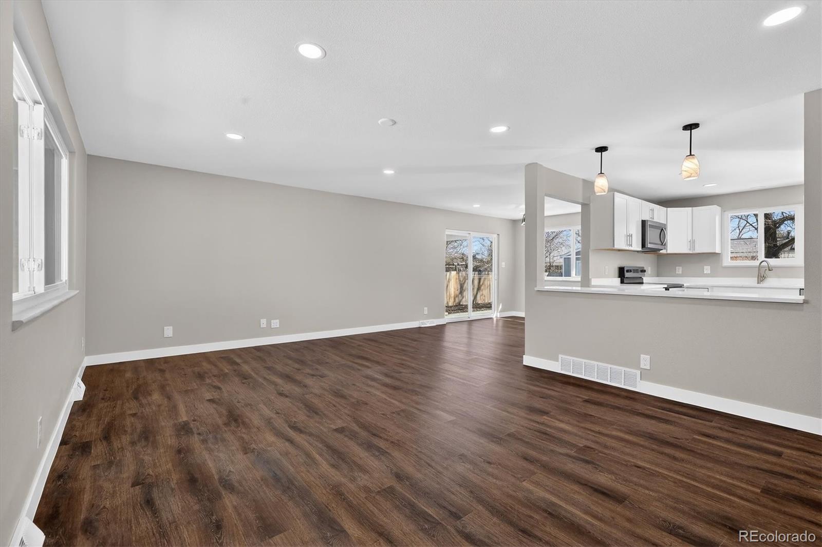 Real Estate Photo