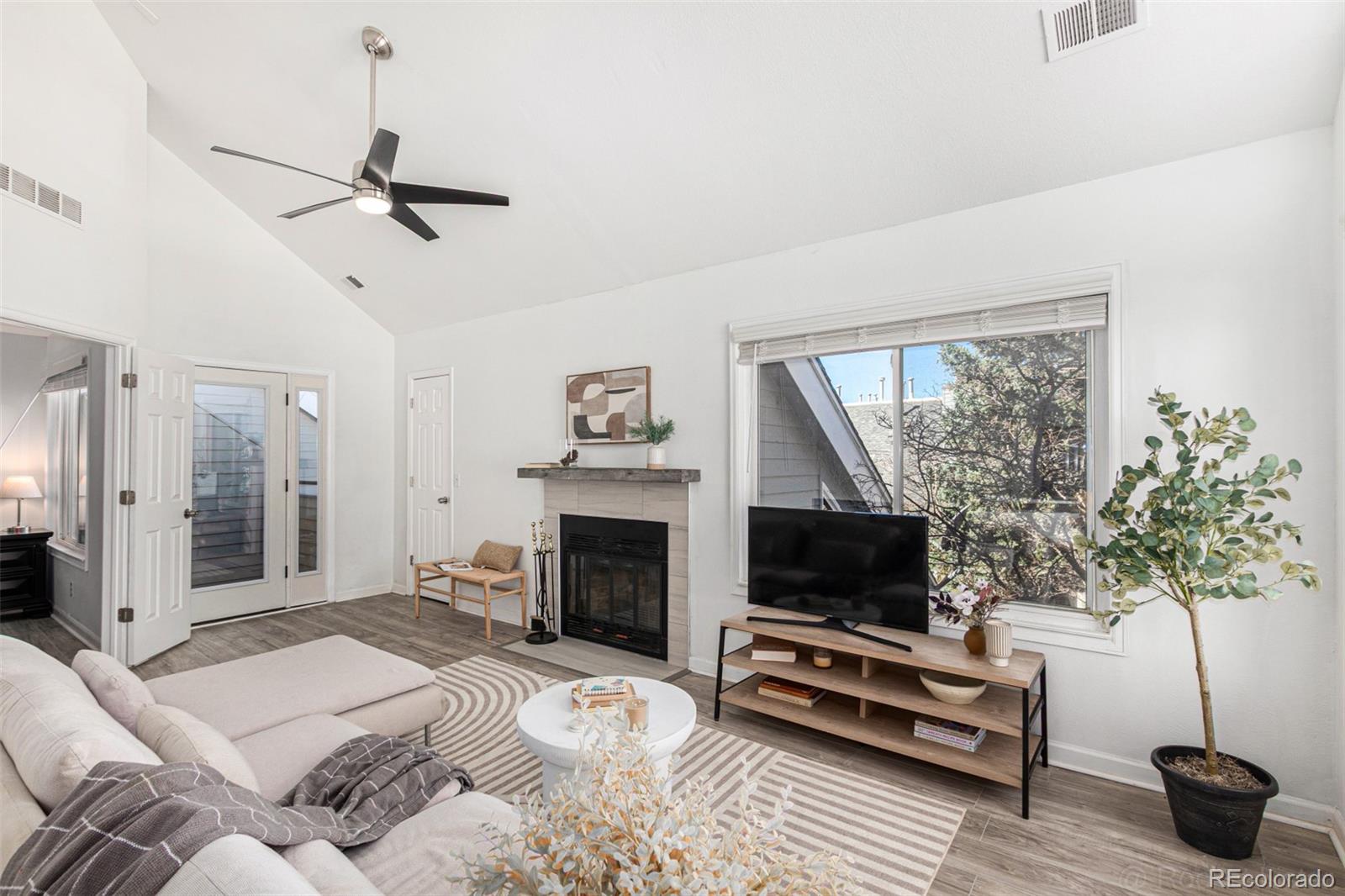 Real Estate Photo