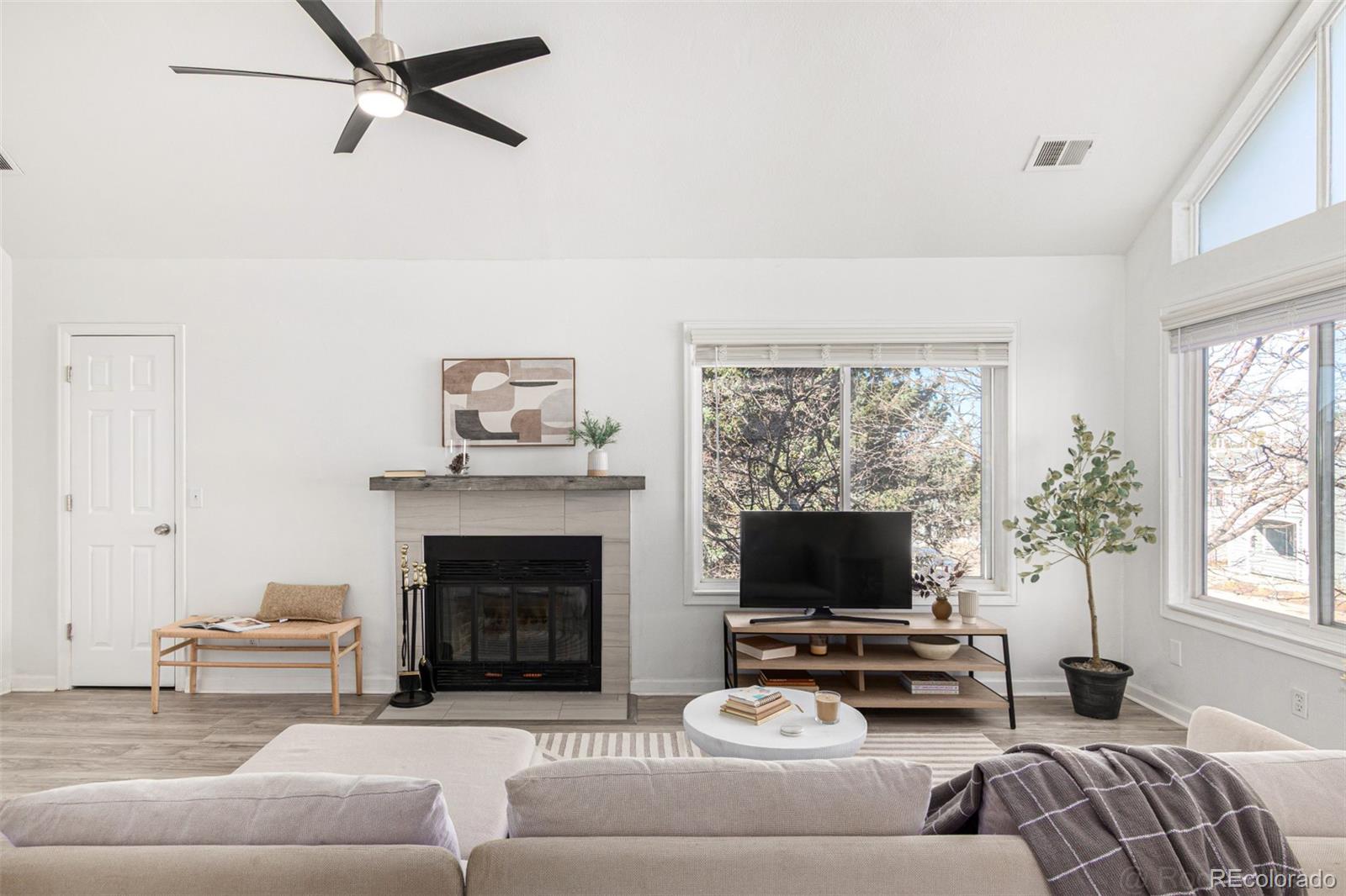 Real Estate Photo