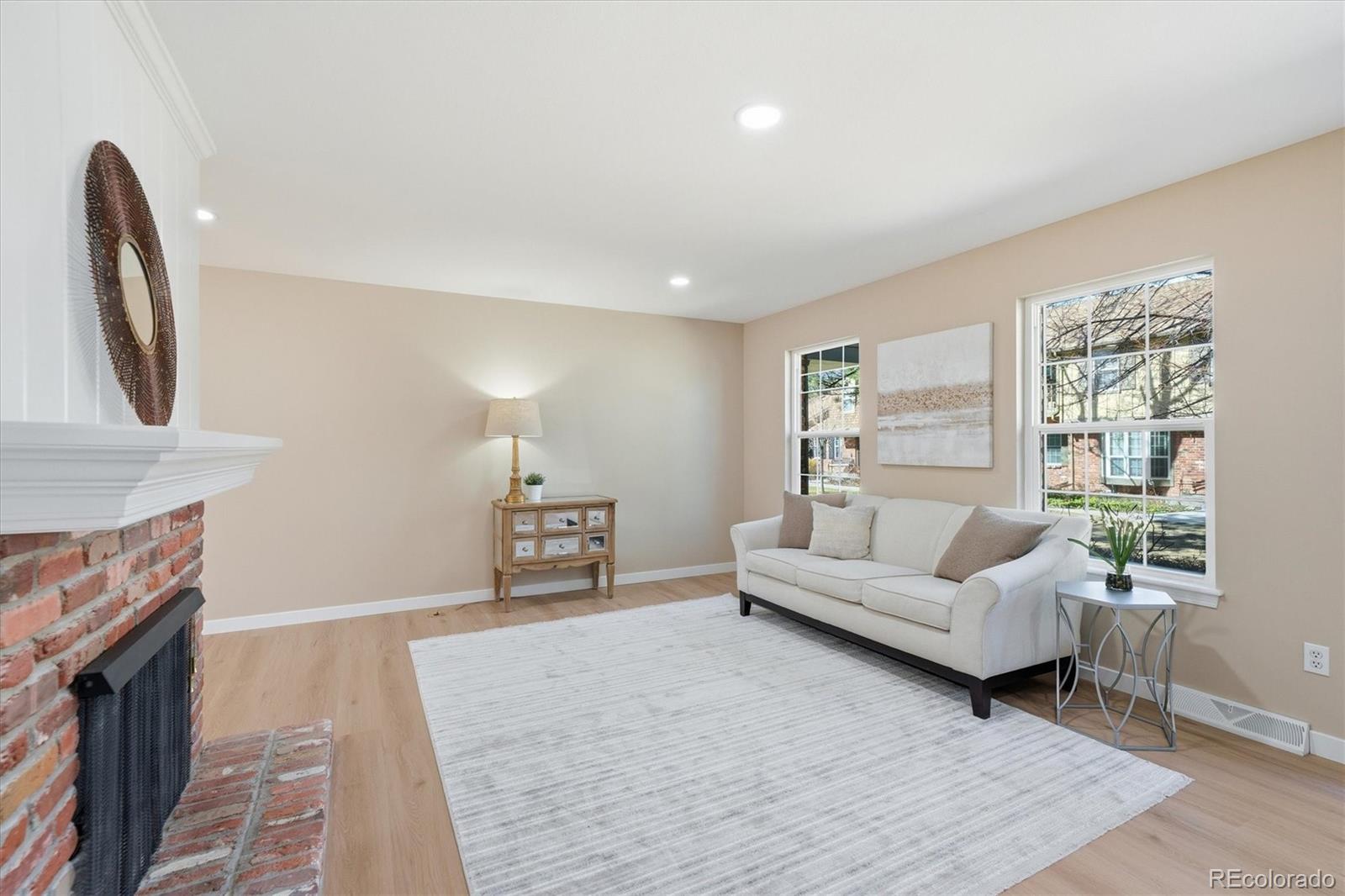 Real Estate Photo
