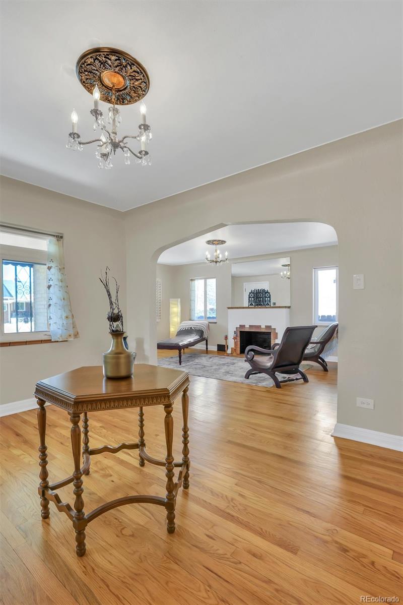 Real Estate Photo