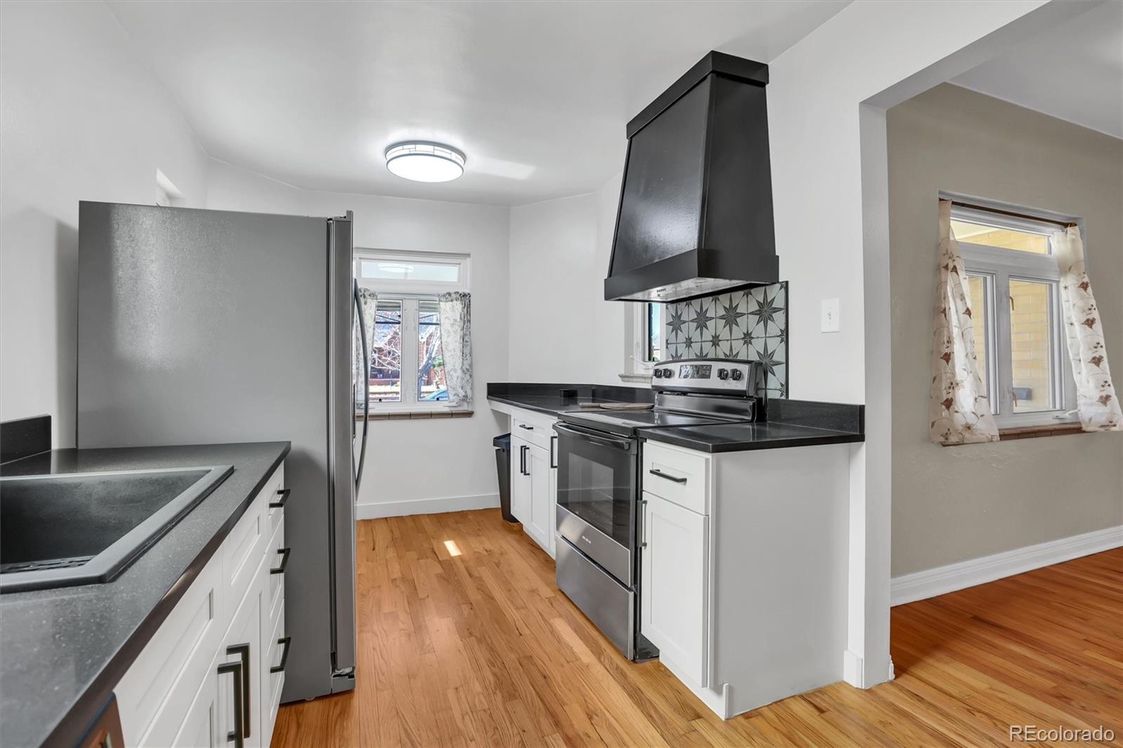 Real Estate Photo