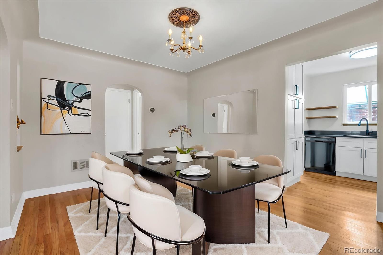 Real Estate Photo